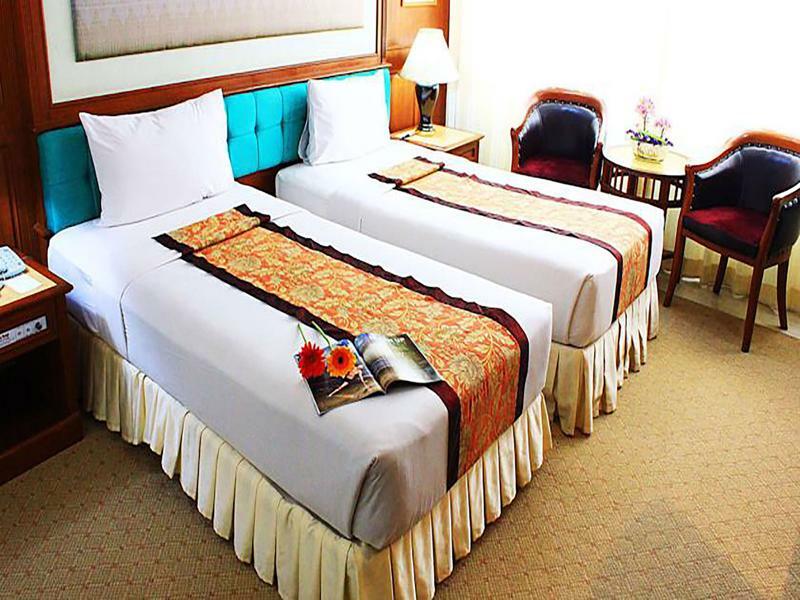 Asian Hotel Hat Yai Exteriör bild